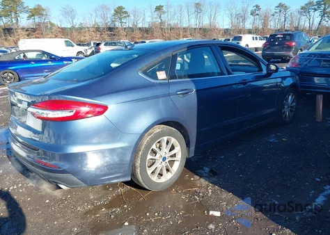 2019 Ford Fusion Se z USA, uszkodzony, nr VIN 3FA6P0HD9KR245000